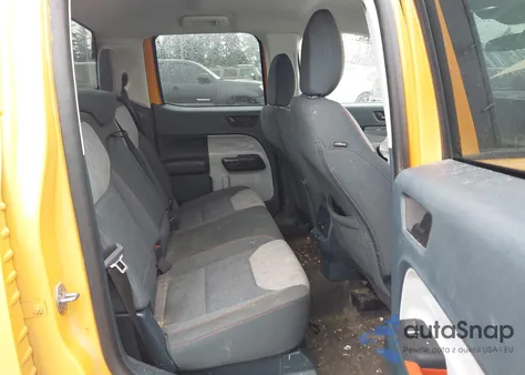 2023 Ford Maverick Xlt z USA, uszkodzony, nr VIN 3FTTW8F97PRA33040